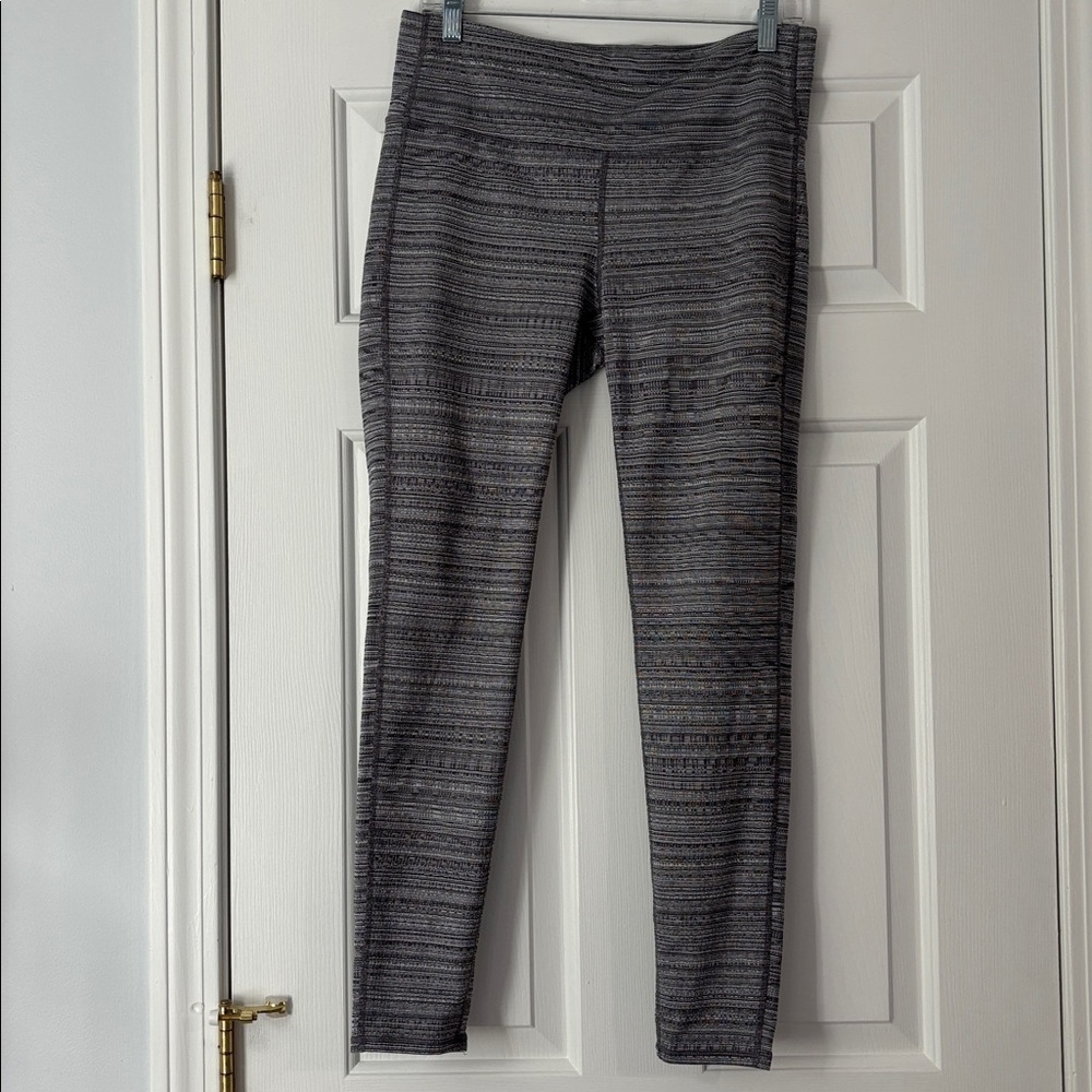 Athleta Gray Striped Leggings
